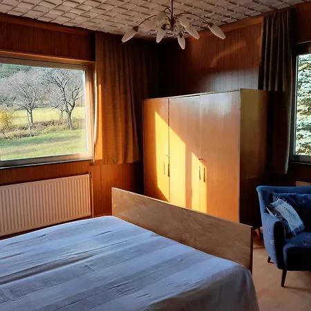 Am Waldrand Mit Fernblick * Hettmannsdorf