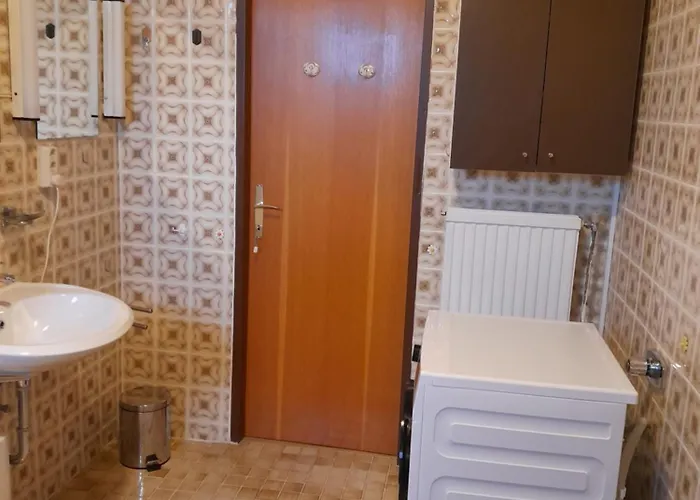 Am Waldrand Mit Fernblick *