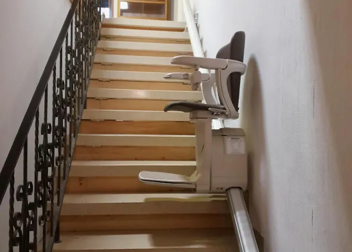 Am Waldrand Mit Fernblick *